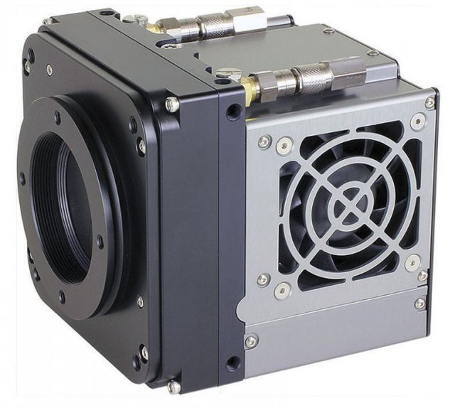 Picture of FLI - Kepler KL400 front illuminated TVISB CMOS Camera (monochrom) Grade 1 with shutter
